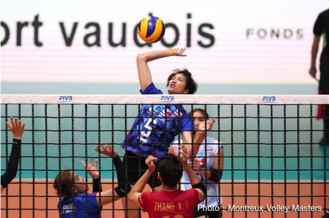 เต็มที่แล้ว! ตบสาวไทยพ่ายกำแพงเมืองจีน 3 เซ็ตรวด
คว้ารองแชมป์ Montreux Volley Masters 2016