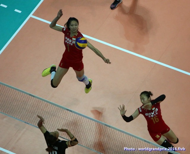 สุดต้าน! ตบวอลเลย์สาวไทย พ่ายจีน 3 เซตรวด ประเดิมศึก WGP2016
