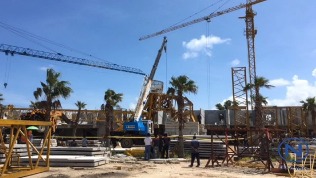 รถเครนล้มทับคนงาน  ขณะทดสอบ-ประกอบอุปกรณ์  เสียชีวิต 1 เจ็บ 3