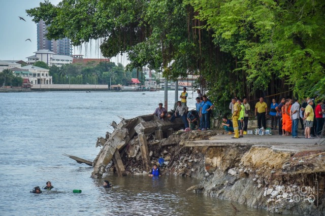 ตลิ่งทรุดตัว วัดไทรม้าเหนือ นนทบุรี แม่น้ำเจ้าพระยากัดเซาะ