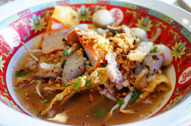 Unseenนครปฐม+26เมนูต้องห้ามพลาด 2วัน1คืน ด้วยงบ 3พันก่าๆ EP.1