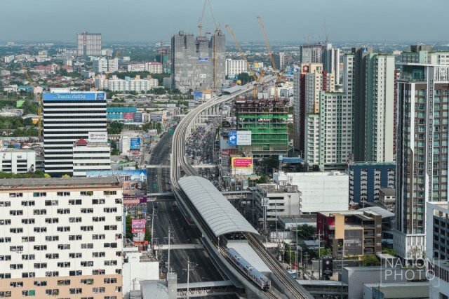 คึกคัก! เปิดทดลองรถไฟฟ้าสีม่วงฟรีวันแรก