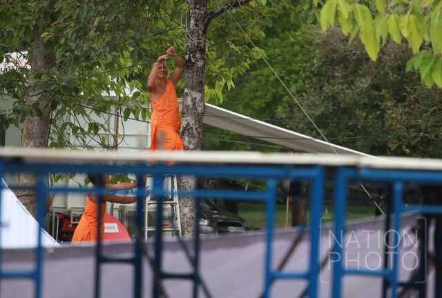 ประตู 1 วัดธรรมกาย ไร้"แบคโฮ"ขวางทาง