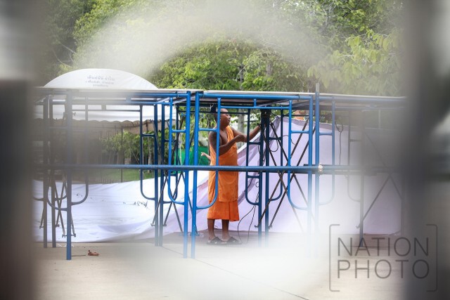 ประตู 1 วัดธรรมกาย ไร้"แบคโฮ"ขวางทาง