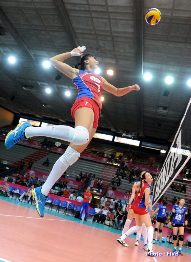 เต็มที่แล้ว  ตบลูกยางสาวไทยพ่ายรัสเซีย 3 เซ็ตรวด ศึก WGP2016