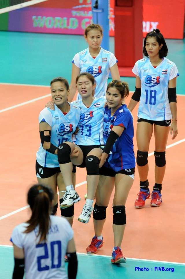 "นุศรา" บาดเจ็บข้อเท้าขวา 
เจ้าตัวบอกรักษา 3 สัปดาห์