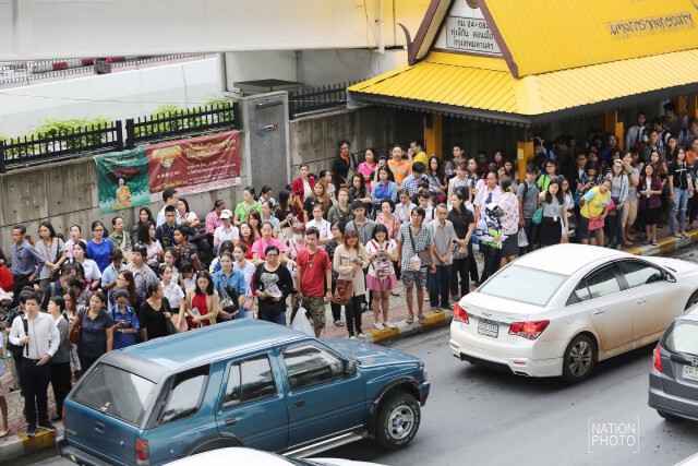 บันทึกภาพ...วิภาวดีฯขาเข้า หลังฝนกระหน่ำกรุง 21 มิ.ย.59