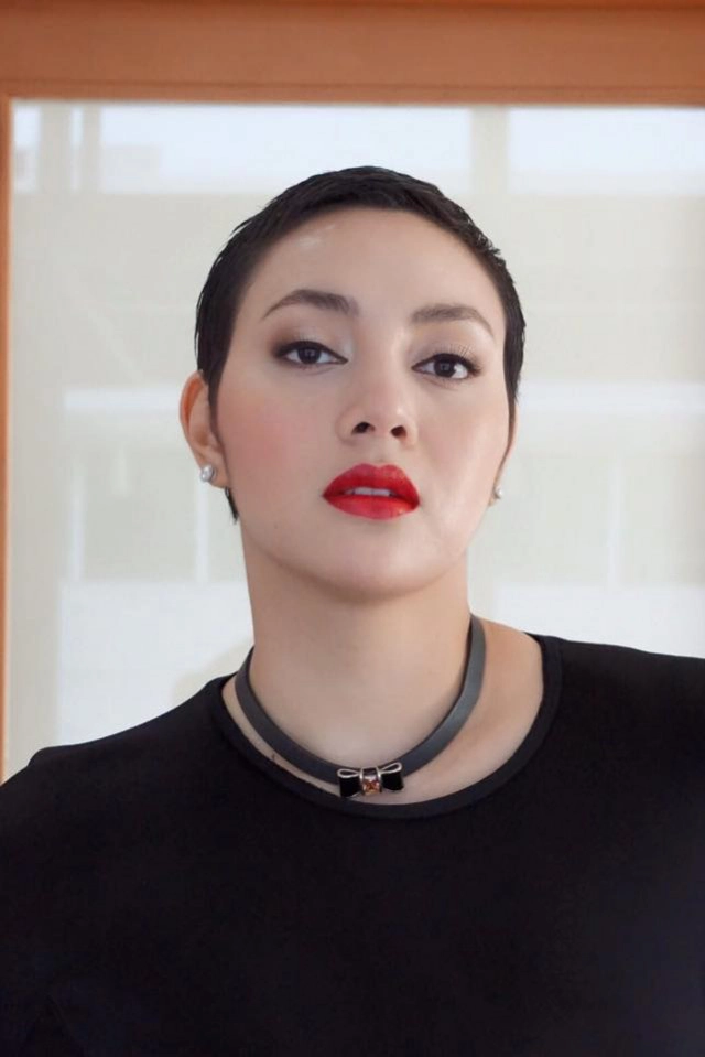 "ตั๊ก" โพสต์เฟสบุ๊ค 
"ขออโหสิกรรมให้ทุกท่าน เราไม่โกรธท่านหรอก"