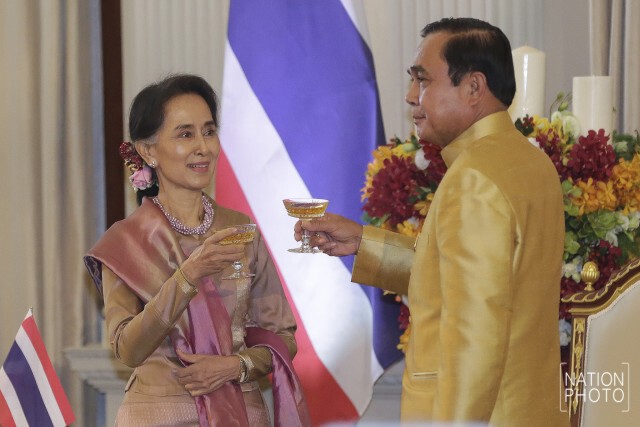 "ประยุทธ์"เปิดทำเนียบฯต้อนรับ"ซูจี"
ลงบันทึกความตกลง 3 ฉบับ