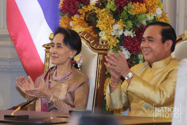 "ประยุทธ์"เปิดทำเนียบฯต้อนรับ"ซูจี"
ลงบันทึกความตกลง 3 ฉบับ
