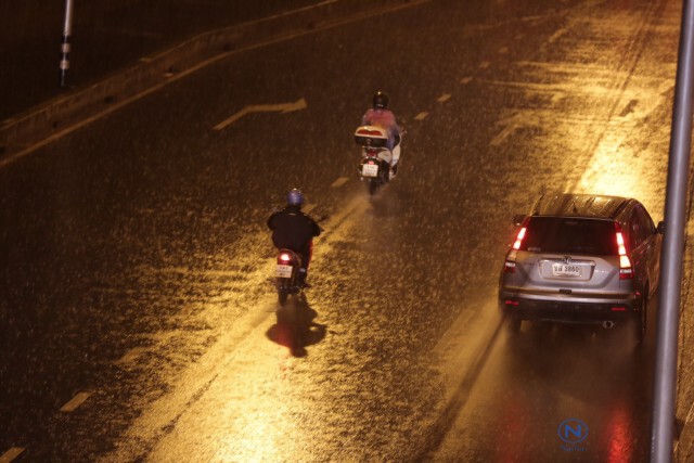 ฝนถล่มกรุง! หนักสุดเขต "บางซื่อ"