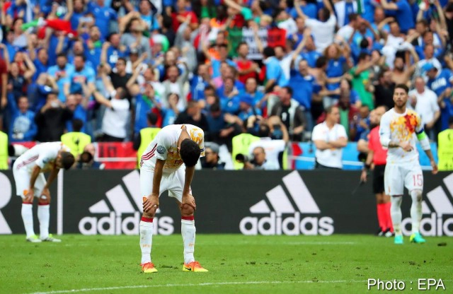 อิตาลีโชว์เหนือ! ชนะสเปน แชมป์เก่า 2-0 
ลิ่ว 8 ทีมสุดท้าย ยูโร2016