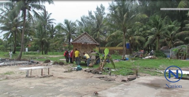 สนธิกำลังนับร้อยบุกรื้อร้าน
รุกริมหาดลายัน
ชาวบ้านโวยไม่เช็คบิลรายใหญ่