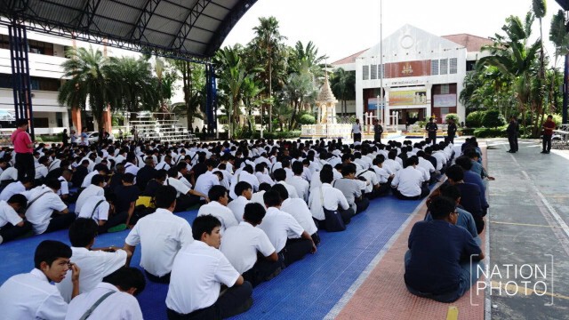 ทหาร-ตำรวจ บุกค้นเทคนิคกาญจนา
หลังเกิดเหตุนักเรียนยิงถล่มคู่อริ