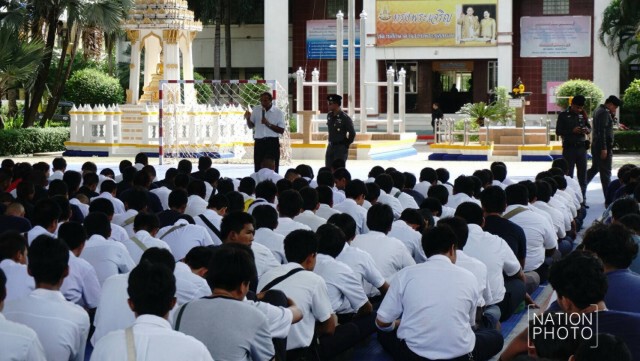 ทหาร-ตำรวจ บุกค้นเทคนิคกาญจนา
หลังเกิดเหตุนักเรียนยิงถล่มคู่อริ