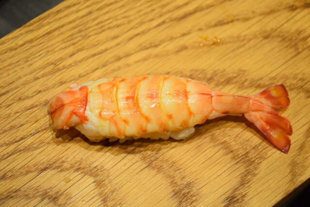 อร่อยปักหมุด : Sushi Hana สาขาอาคาร Fifty Fifth Avenue ทองหล่อซอย 2