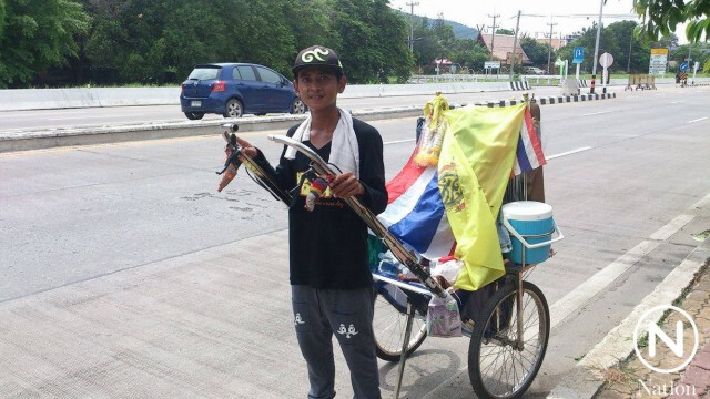 หนุ่มพิษณุโลก เดินทั่วประเทศ เทิดพระเกียรติในหลวง
