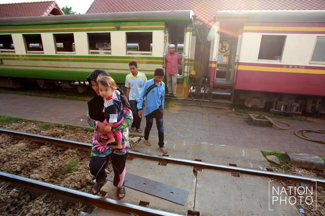 รถไฟสายสุไหงโกลกหยุดวิ่ง หลังถูกคนร้ายลอบวางระเบิด