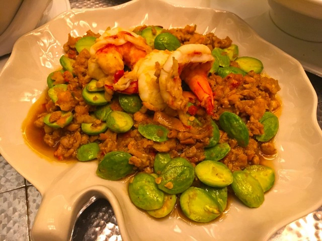 อร่อยปักหมุด : ห้องอาหาร Basil ร้านอาหารไทย โรงแรม Sheraton Grande Sukhumvit