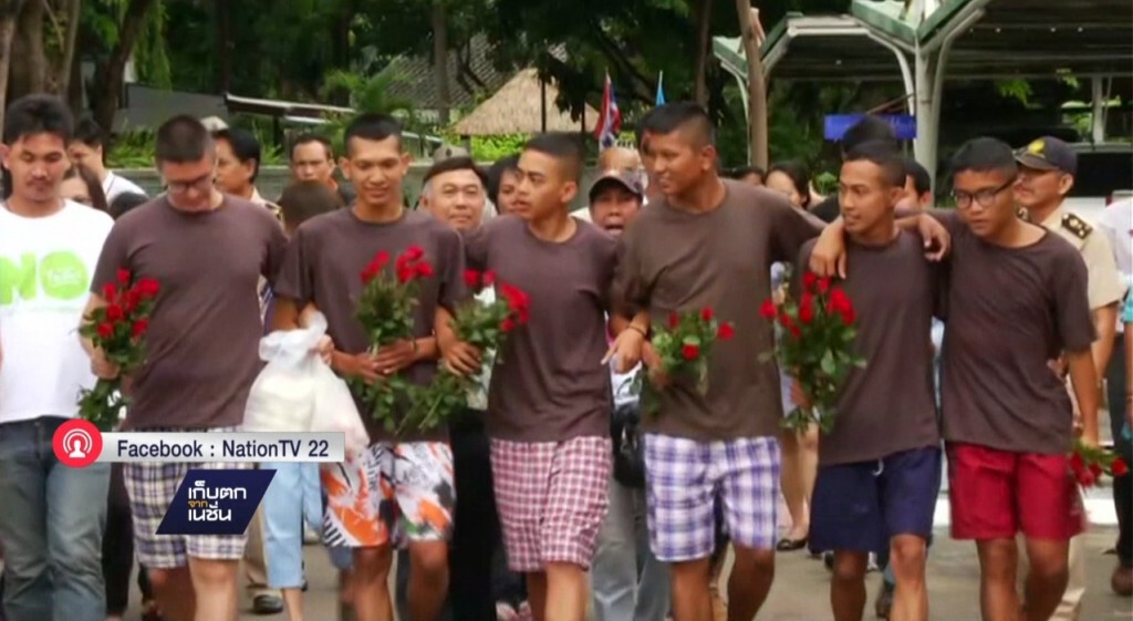 ปล่อยตัว 6 ประชาธิปไตยใหม่