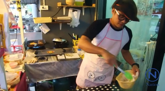ร้านสเต็กใจหล่อ
ให้คนพิการยากไร้กินฟรี ไม่อิ่มไม่ให้กลับ