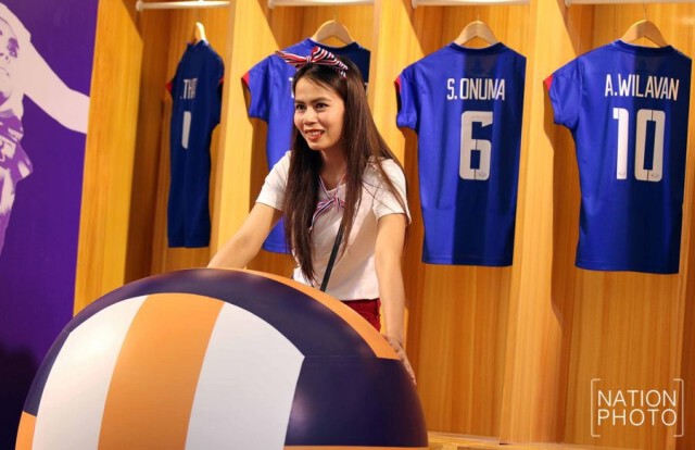 เชียร์สุดใจ!  ทีมลูกยางสาวไทย ตบบราซิล ศึก WGP2016