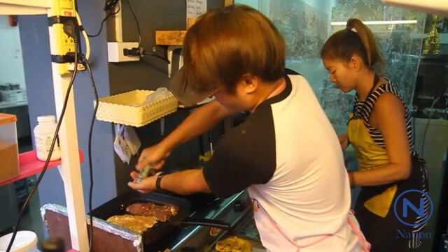 ร้านสเต็กใจหล่อ
ให้คนพิการยากไร้กินฟรี ไม่อิ่มไม่ให้กลับ