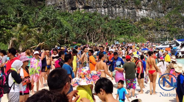 ดร.ธรณ์ จี้! หยุดโปรโมท "อ่าวมาหยา -เกาะพีพี"
หลังพบ นทท.ล้นอ่าว เตรียมหารือจำกัดจำนวน
