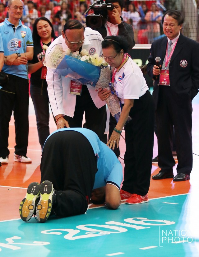 อำลา...โค้ชอ๊อต