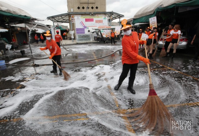 จตุจักร Big Cleaning Day ปี 59 ปรับปรุงภูมิทัศน์ตลาด
