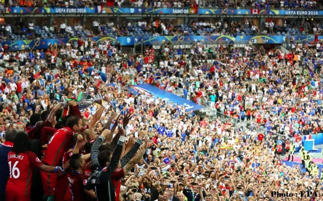 "เอแดร์" ซัดชัยช่วงต่อเวลา โปรตุเกสเฉือนฝรั่งเศส คว้าแชมป์ยูโร 2016