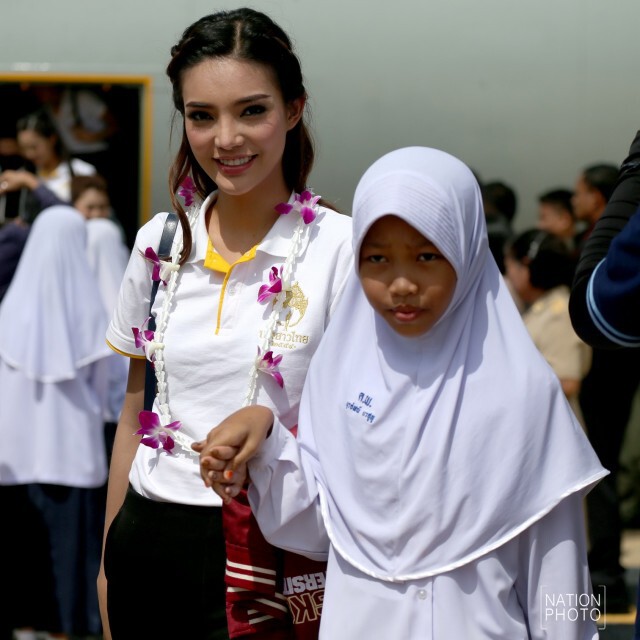 ผู้เข้าประกวดนางสาวไทย 59 ร่วมกิจกรรมในจ.นราธิวาส