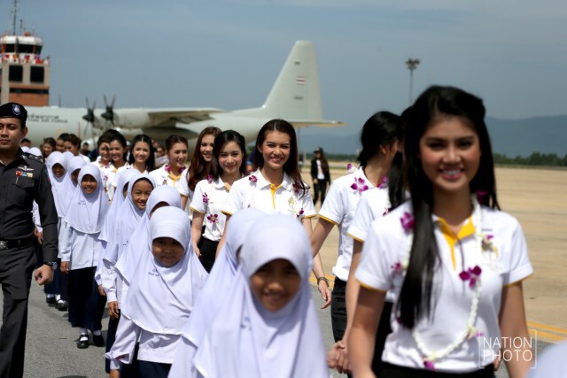 ผู้เข้าประกวดนางสาวไทย 59 ร่วมกิจกรรมในจ.นราธิวาส