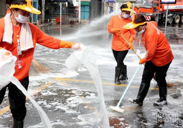 จตุจักร Big Cleaning Day ปี 59 ปรับปรุงภูมิทัศน์ตลาด