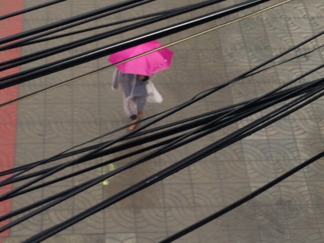 ฝนตกหนัก รถติดหนึบ!
ถนนวิภาวดีรังสิต บริเวณวัดเสมียนนารี