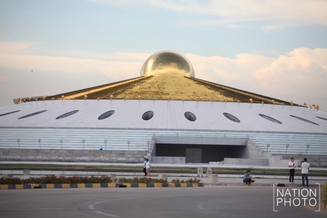 เจาะอาณาจักรธรรมกาย