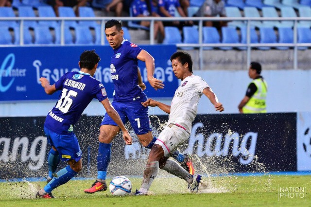 18 ทีมไทยลีก เห็นชอบ ยกเลิกเตะ 2 ทุ่ม นัดวันอาทิตย์