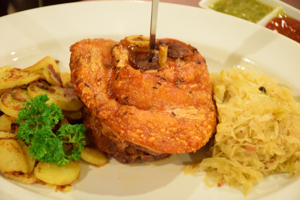 อร่อยปักหมุด : Paulaner Garden Restaurant ร้านอาหารและเครื่องดื่มสไตล์เยอรมัน นนทบุรี อร่อยปักหมุด : Paulaner Garden Restaurant ร้านอาหารและเครื่องดื่มสไตล์เยอรมัน นนทบุรี