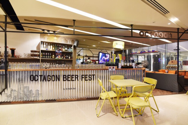 อร่อยปักหมุด : Octagon Bar, Rooftop Bar ชั้น 4 อาคารเมอคิวรี่วิล ชิดลม