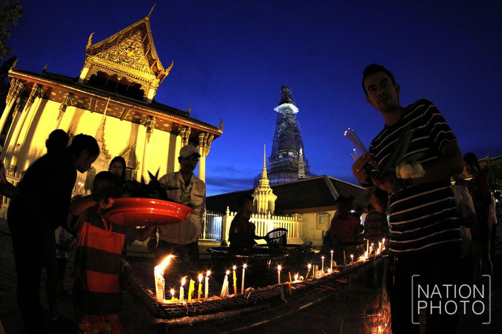 เวียนเทียน ณ วัดพระมหาธาตุวรมหาวิหาร จ.นครศรีธรรมราช เวียนเทียน ณ วัดพระมหาธาตุวรมหาวิหาร จ.นครศรีธรรมราช