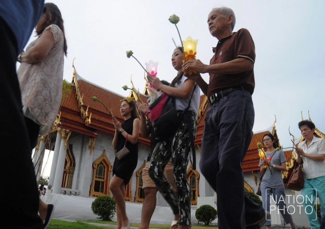 เวียนเทียน ณ วัดเบญจมบพิตรดุสิตวนาราม ราชวรวิหาร