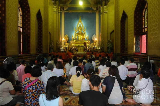 เวียนเทียน ณ วัดเบญจมบพิตรดุสิตวนาราม ราชวรวิหาร