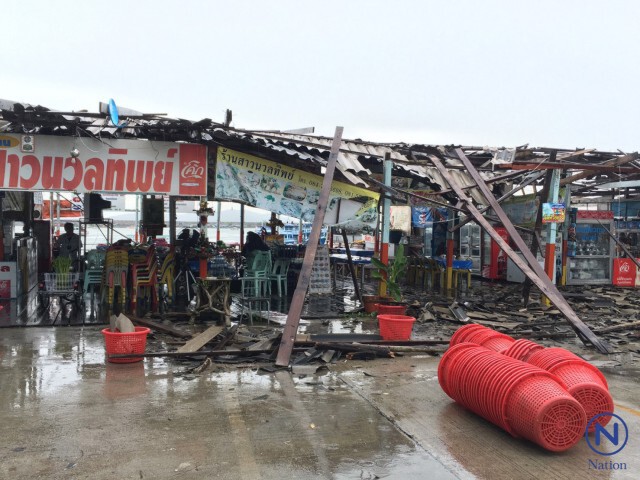พายุหมุนงวงช้างถล่มท่าเรือนวลทิพย์ ระยอง เสียหายกว่าล้านบาท