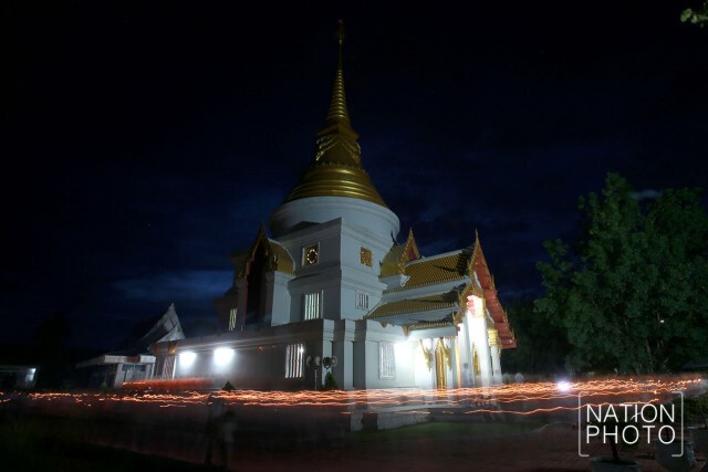 พุทธศาสนิกชนชาวยะลา ร่วมเวียนเทียน ณ วัดเมืองยะลา พระอารามหลวง