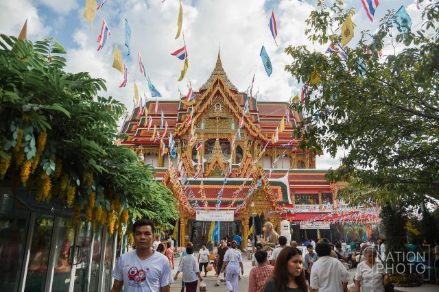 พุทธศาสนิกชน ร่วมทำบุญวันอาสาฬหบูชา หล่อเทียนวันเข้าพรรษา