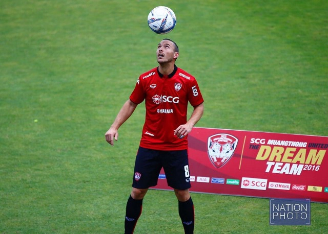 เมืองทองฯ เปิดตัว "ซิสโก้ ฆิเมเนซ" ดาวยิงสเปน พร้อมไล่ล่าแชมป์ไทยลีก2016