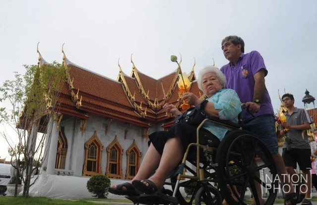 เวียนเทียน ณ วัดเบญจมบพิตรดุสิตวนาราม ราชวรวิหาร