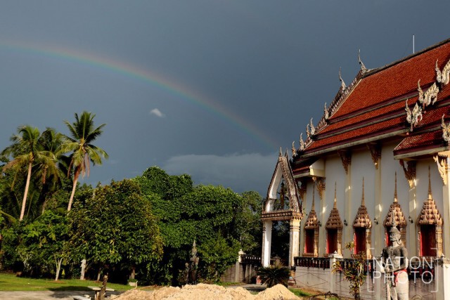 รุ้งกินน้ำ...ที่พระอุโบสถวัดวังใหญ่ อ.เทพา จ.สงขลา
