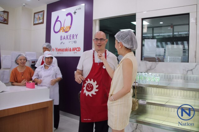 นายกฯชื่นชม "คริสโตเฟอร์"
ทำตัวเป็นแบบอย่างที่ดีให้กับคนในสังคม