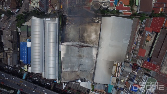 ภาพมุมสูง เหตุไฟไหม้เมเจอร์ฯ ปิ่นเกล้า